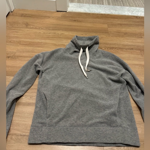 Lululemon Go Forward Pullover - Picture 2 of 7